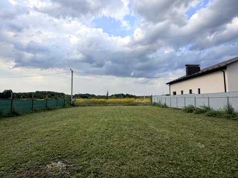 будинок за адресою с. Якушинці, Підлісна, 7