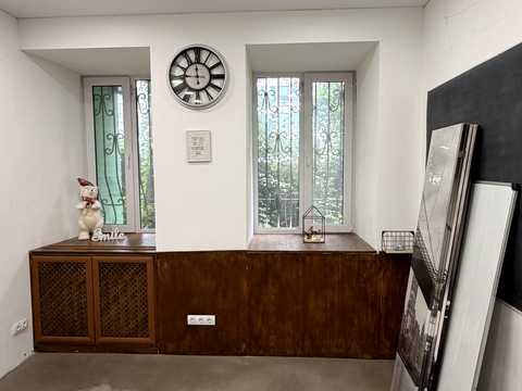 комерційна за адресою Шота Руставелі вул., 27-Б