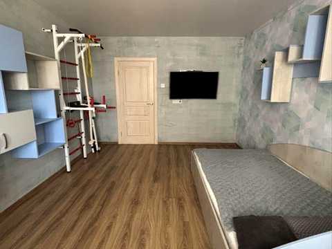 квартира за адресою Сергія Данченка вул., 5