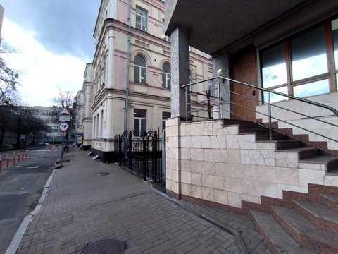 коммерческая по адресу Бутышев пер. (Андрея Иванова ул.), 13