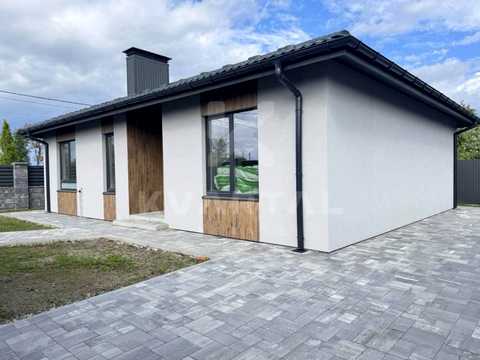 будинок за адресою смт. Гостомель, Остромирська вул., 2