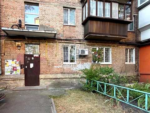 квартира по адресу Уинстона Черчилля ул. (Красноткацкая), 24