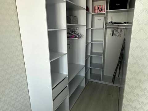 квартира по адресу Ревуцкого ул., 40-В