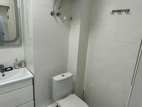 квартира по адресу Ревуцкого ул., 40-В