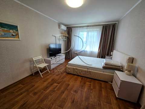 квартира за адресою Ясинуватський пров., 11