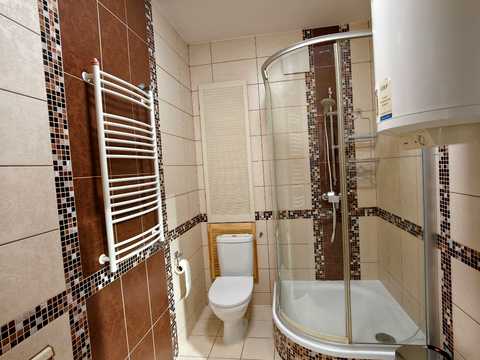 квартира за адресою Срібнокільська вул., 1