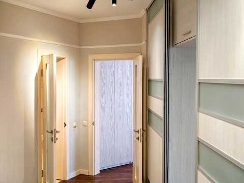 квартира за адресою Срібнокільська вул., 1