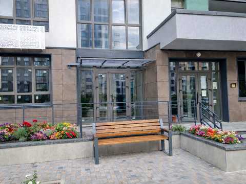 комерційна за адресою Тираспольська вул., 52