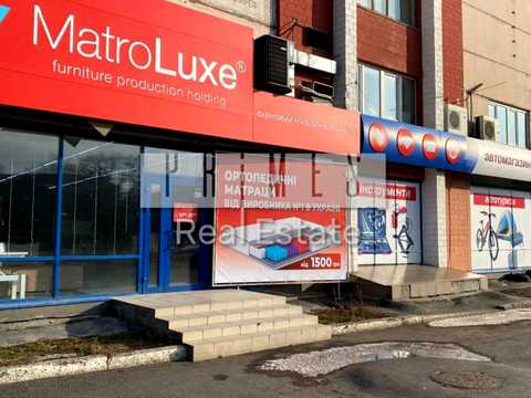 комерційна за адресою Братиславська вул., 52
