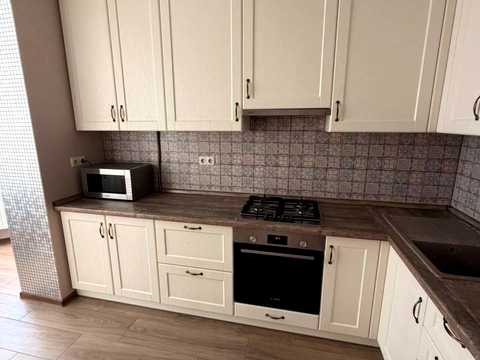 квартира за адресою Мечникова вул., 108-Б