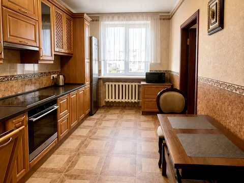 квартира по адресу Голосеевский просп. (40-летия Октября), 68