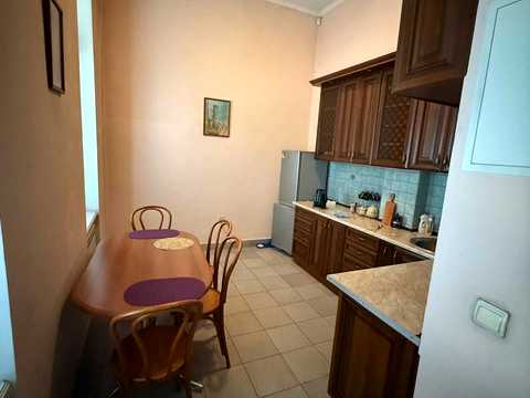 комерційна за адресою Львів, Юліуша Словацького вул., 14