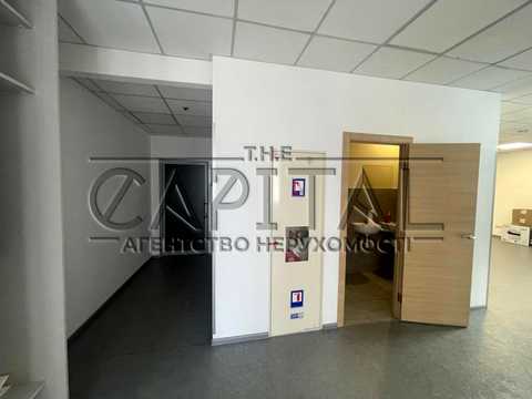 коммерческая по адресу Фізкультури ул., 28