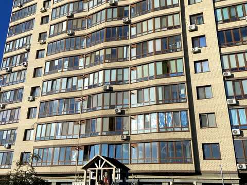 квартира по адресу Будівельна ул., 8