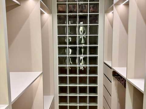 квартира за адресою Ґарета Джонса вул. (Сім'ї Хохлових), (Будинок А03)