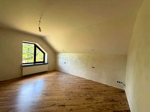 будинок за адресою Центральна, 4-Б
