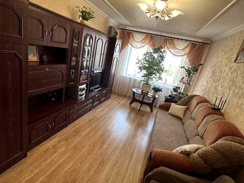 квартира по адресу Волынской Дивизии ул., 3