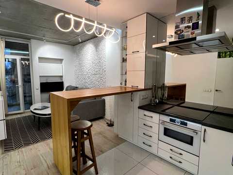 квартира за адресою Регенераторна вул., 4 к8