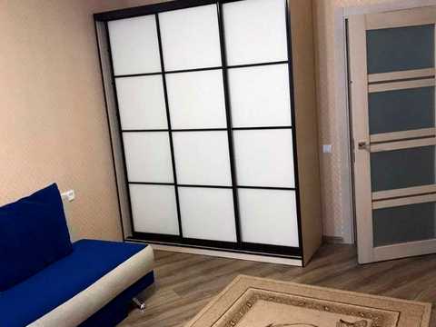 квартира за адресою Бориса Гмирі вул., 14-А