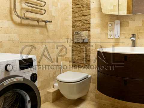квартира за адресою Регенераторна вул., 4 к4