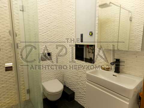 квартира за адресою Регенераторна вул., 4 к4