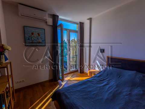 квартира за адресою Регенераторна вул., 4 к4