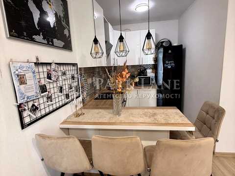 квартира за адресою Київ, Регенераторна вул., 4 к16