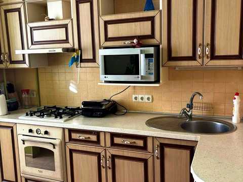 квартира за адресою Перемоги просп., 53б