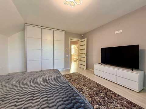 дом по адресу Соборна, 80Б