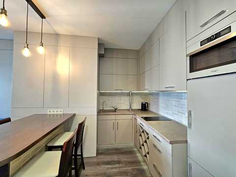 квартира за адресою Центральна вул., 21-А