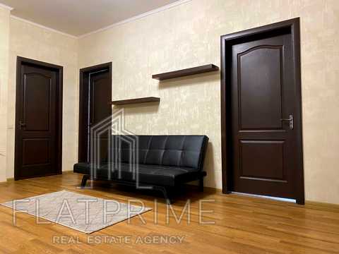 квартира по адресу Анны Ахматовой ул., 13