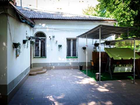 будинок за адресою Решата Аметова вул. (Романа Кармена), 9б