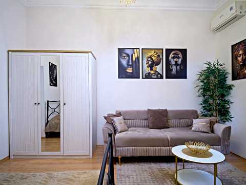 будинок за адресою Решата Аметова вул. (Романа Кармена), 9б