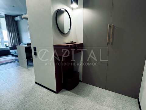 квартира за адресою Ужгородський пров., 4/1