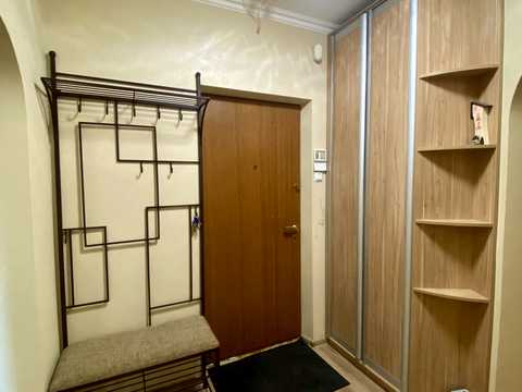 квартира по адресу Урловская ул., 19