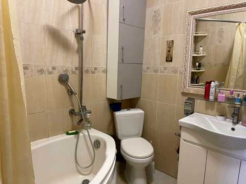 будинок за адресою с. Драгомирчани, Шкільна, 6