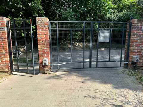 квартира за адресою Академіка Ігоря Юхновського вул. (Гіпсова), 36в