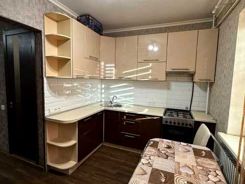квартира за адресою Квартальна вул., 6