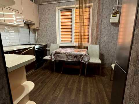 квартира за адресою Квартальна вул., 6