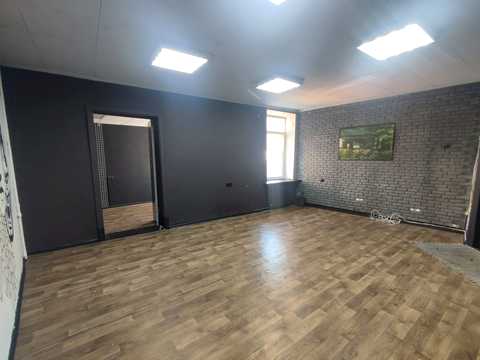 коммерческая по адресу Крещатик ул. (Kreschatic), 46Б