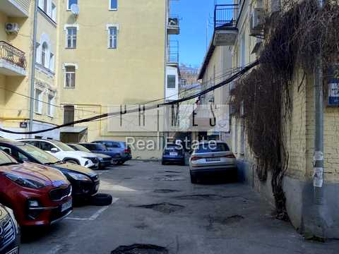 коммерческая по адресу Малая Житомирская ул., 20-В