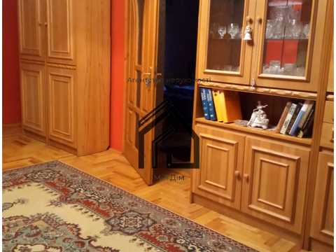 будинок за адресою Головна, 5