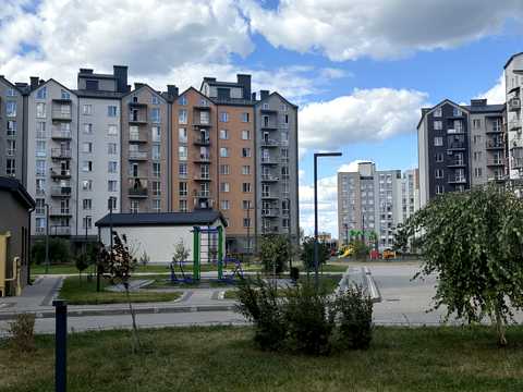 квартира за адресою Анатолія Луценка вул., (Будинок 18)