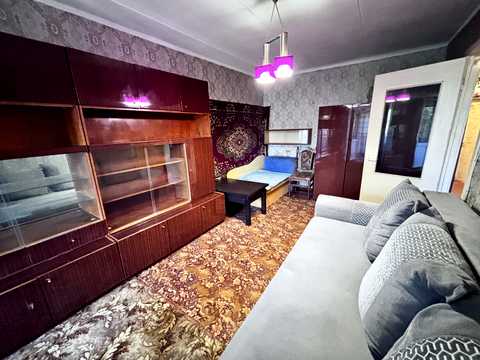 квартира за адресою Мистецька вул. (Землячки), 3