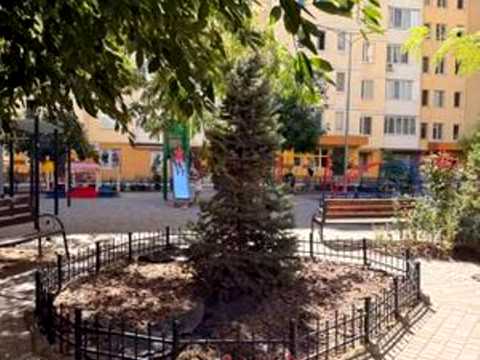 комерційна за адресою Владислава Бувалкіна вул. (Бочарова Генерала), 56