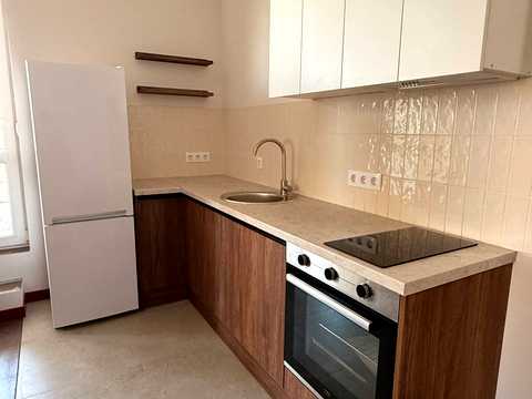 квартира за адресою Нагірна вул., 16