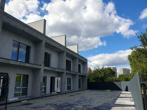 дом по адресу 139-та Садова ул.