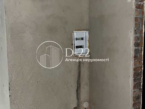 комерційна за адресою Прорізна вул., 15