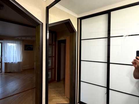 квартира по адресу Ревуцкого ул., 42-Б