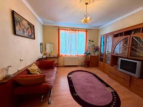 квартира за адресою Артилерійська вул., 5